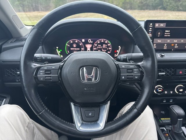 Used 2025 Honda Accord Touring image 19