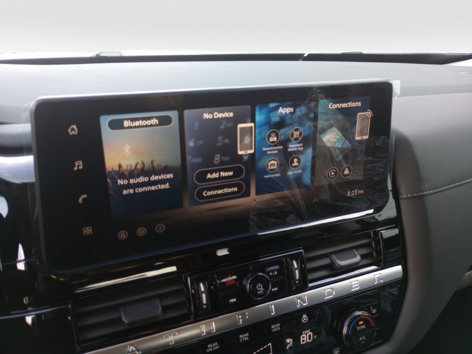 New 2026 Nissan Pathfinder SL FWD image 16