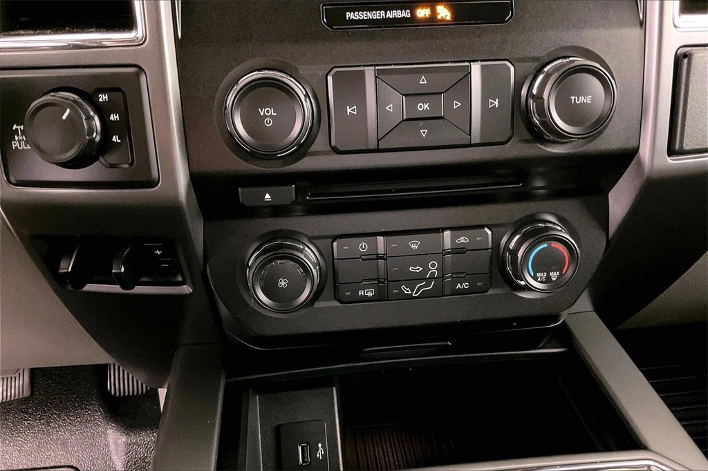 Used 2017 Ford F250 XLT image 16