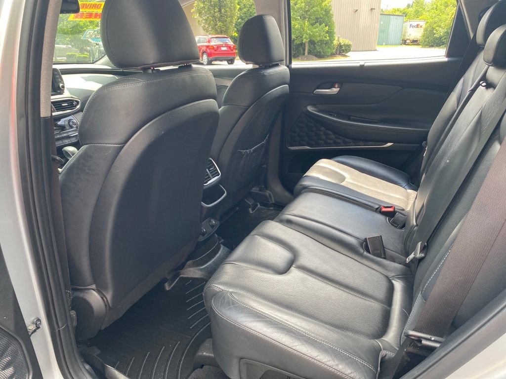 Used 2020 Hyundai Santa Fe SEL w/ Convenience + Premium Package AWD/4WD image 39