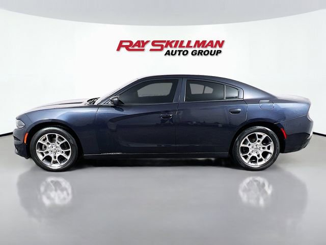 Used 2016 Dodge Charger SE AWD/4WD image 4