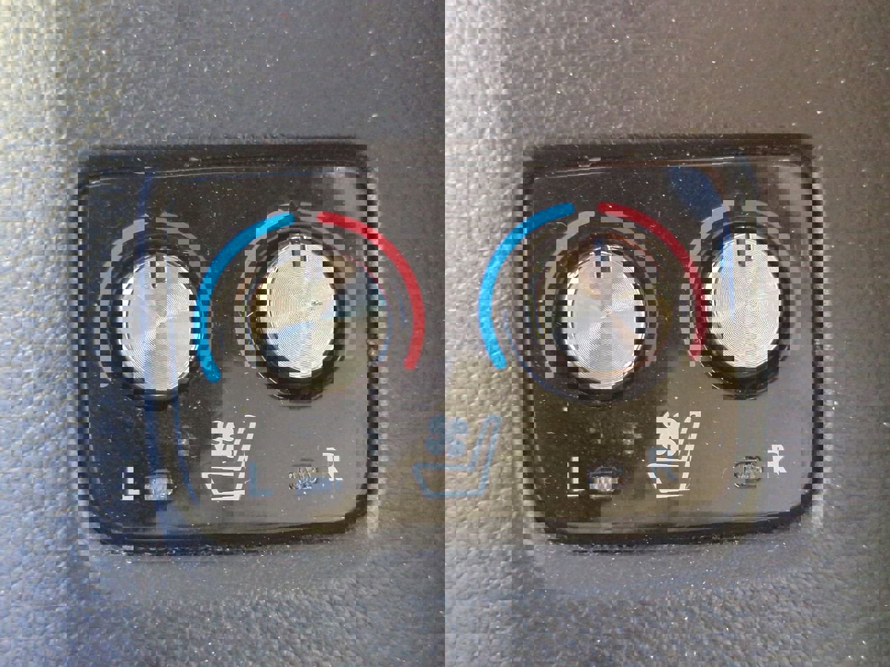 Used 2014 Toyota Avalon Limited image 23