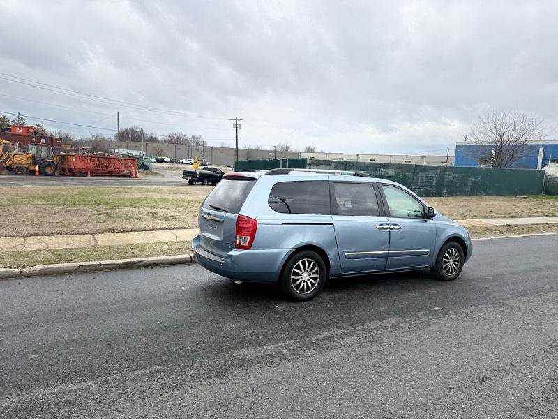 Used 2012 Kia Sedona EX w/ Luxury Pkg image 10