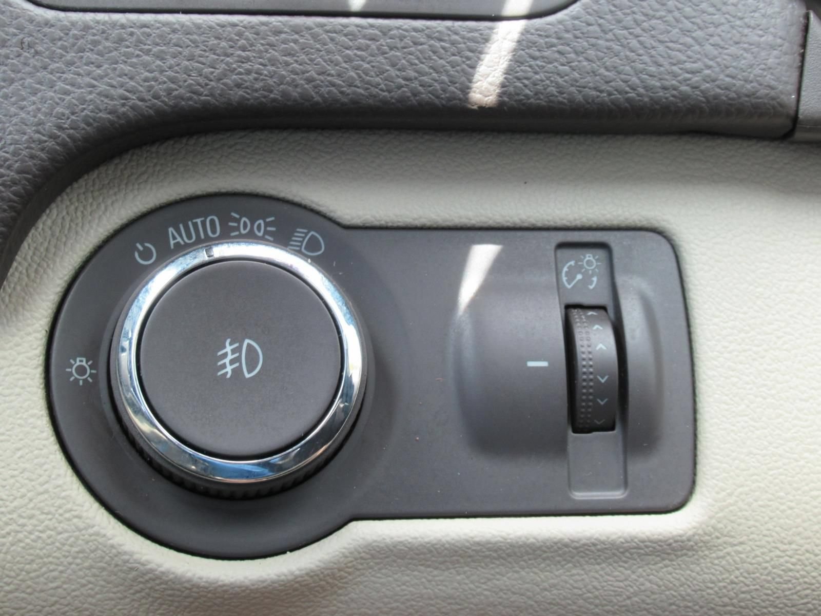 Used 2015 Buick Regal Premium FWD image 21