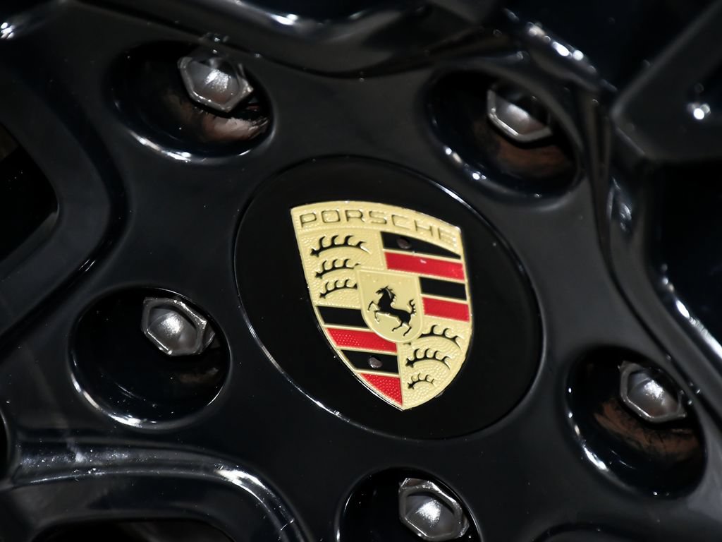 Used 2023 Porsche Cayenne Platinum Edition AWD/4WD image 86