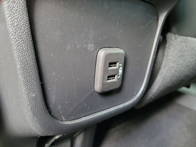 Certified 2023 Chevrolet Equinox RS w/ RS Leather Package FWD image 17