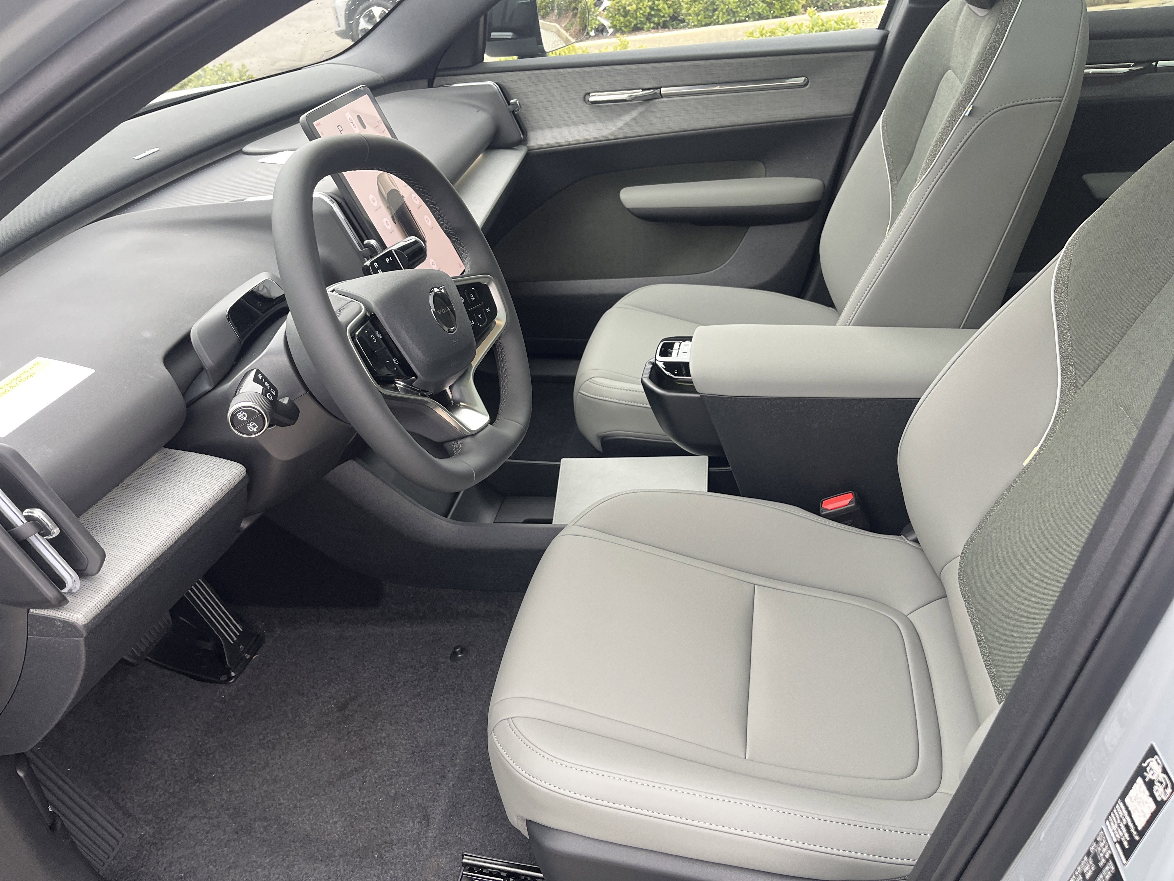 New 2026 Volvo EX30 Cross Country Ultra w/ Protection Package Premier AWD/4WD image 13