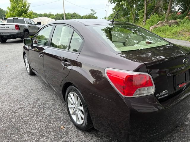 Used 2013 Subaru Impreza 2.0i Premium w/ All-Weather Pkg AWD/4WD image 3
