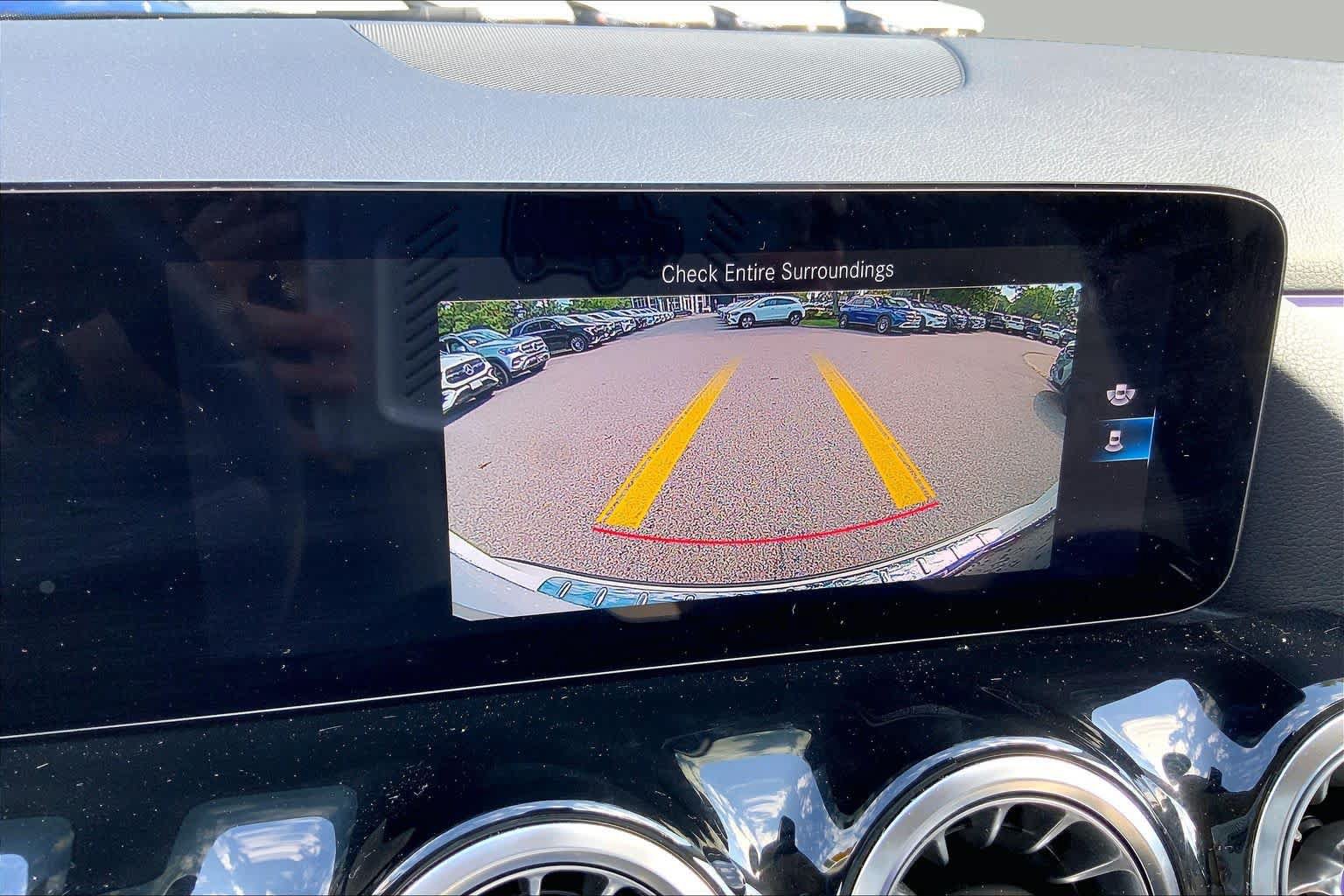 Used 2022 Mercedes-Benz GLA 250 4MATIC image 29
