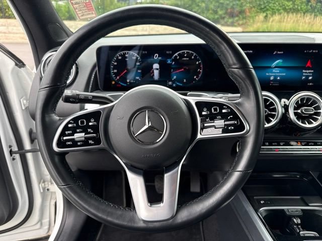 Used 2022 Mercedes-Benz GLB 250 4MATIC image 27