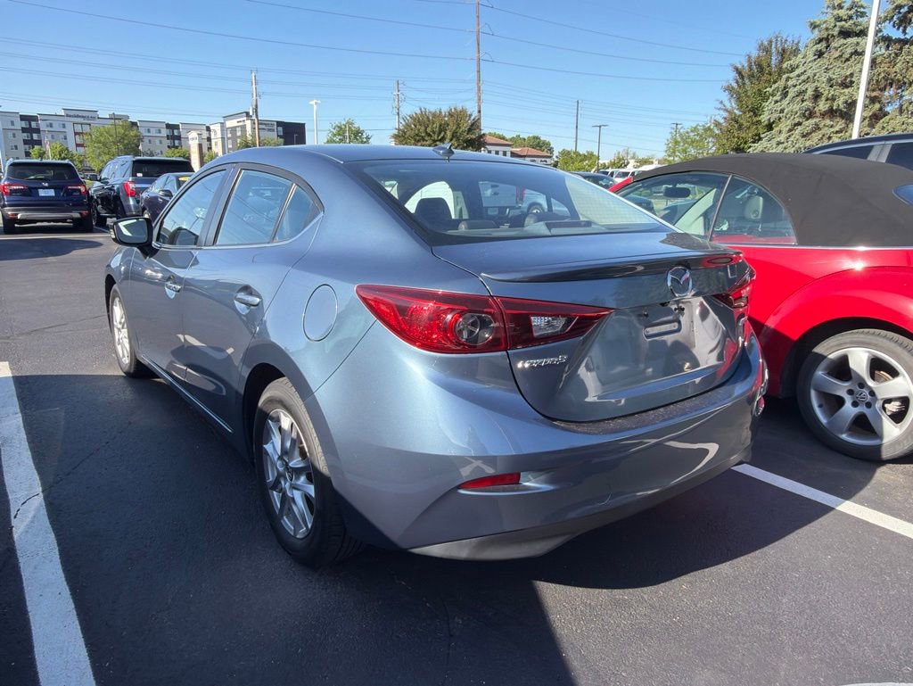 Used 2015 MAZDA MAZDA3 i Grand Touring FWD image 2
