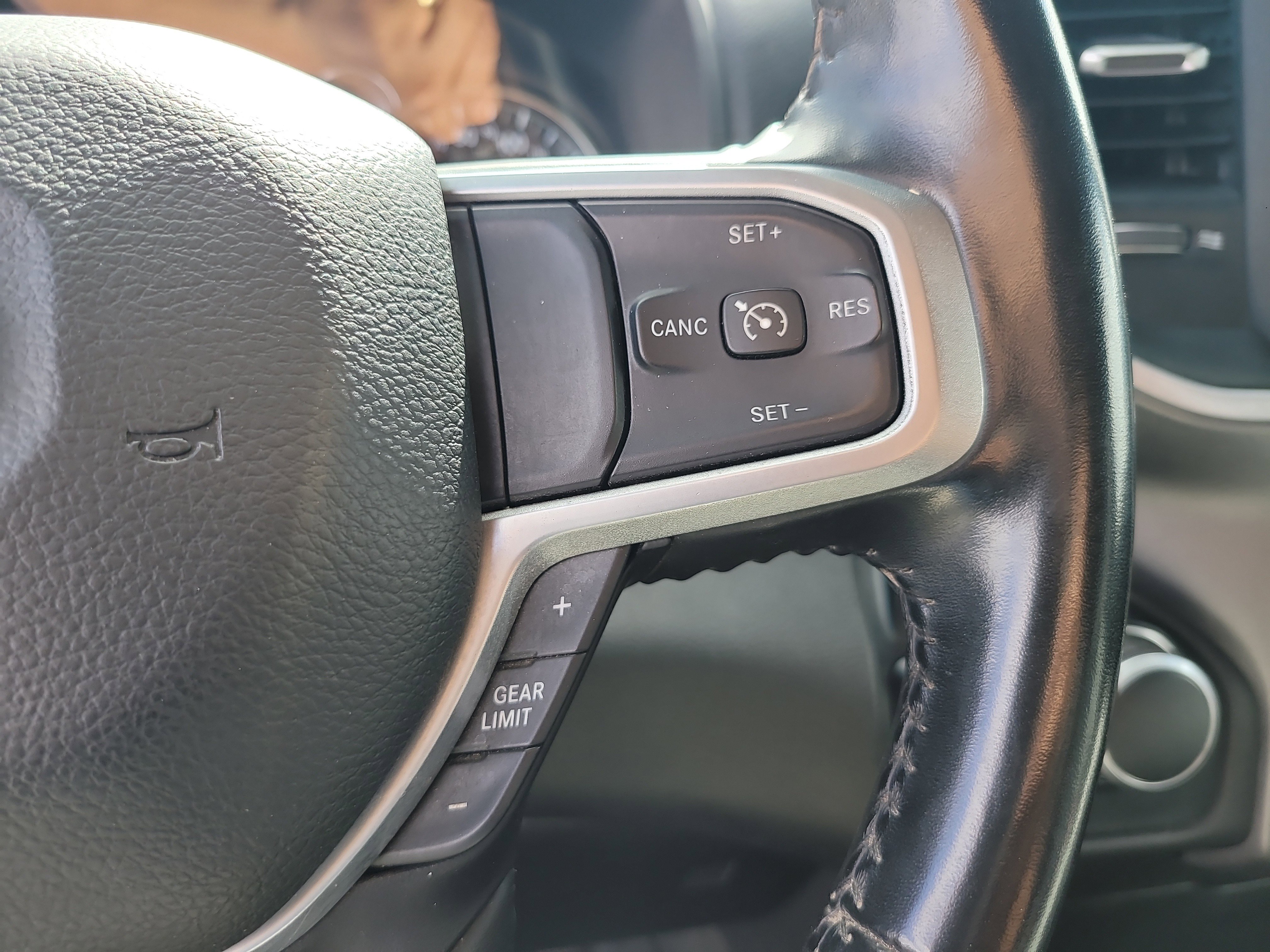 Used 2021 RAM 1500 Big Horn image 27