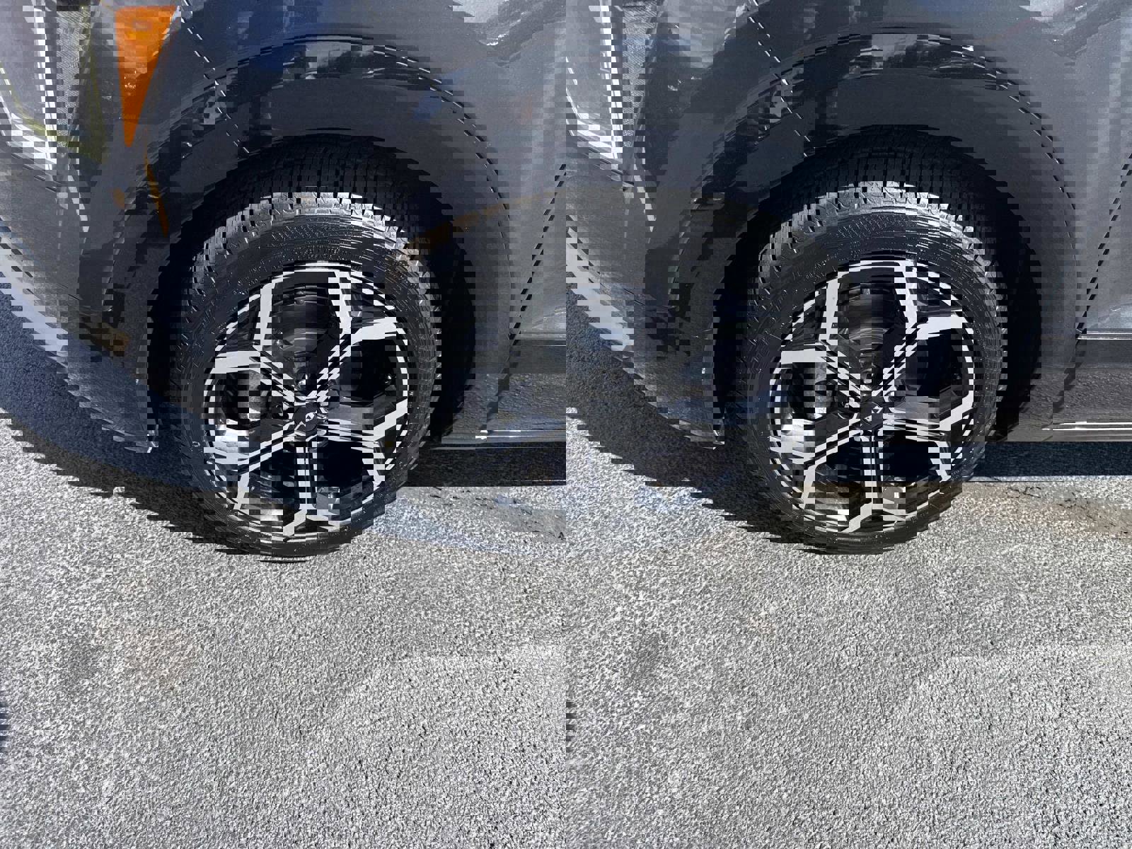 Used 2023 Kia Niro EX Touring image 12