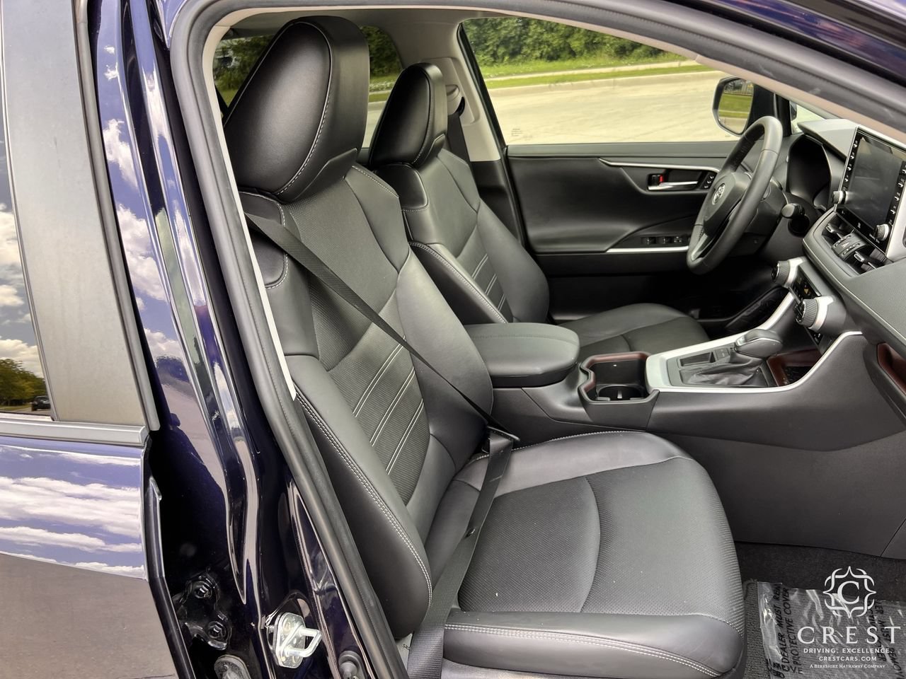 Used 2022 Toyota RAV4 Limited FWD image 26