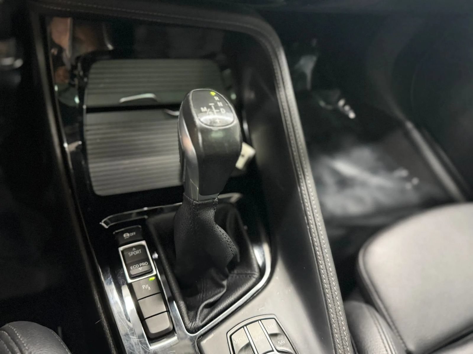 Used 2018 BMW X2 sDrive28i w/ Convenience Package FWD image 33