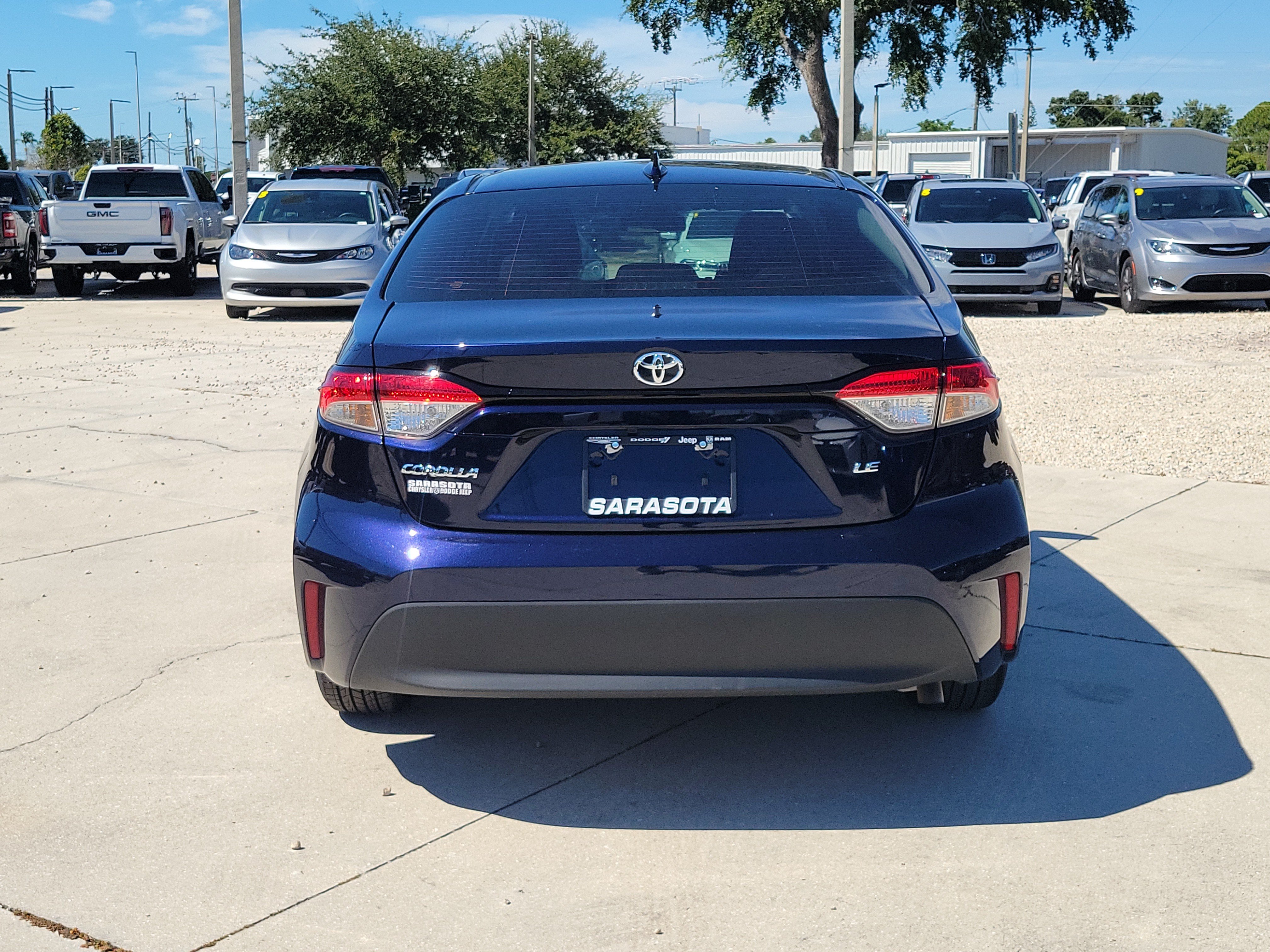 Used 2024 Toyota Corolla LE FWD image 5
