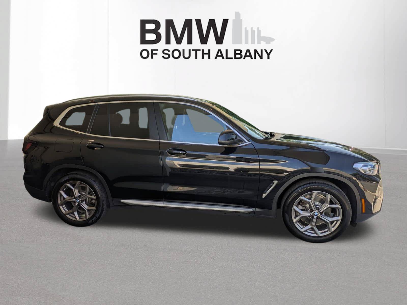 Used 2022 BMW X3 xDrive30i w/ Premium Package 2 AWD/4WD image 2