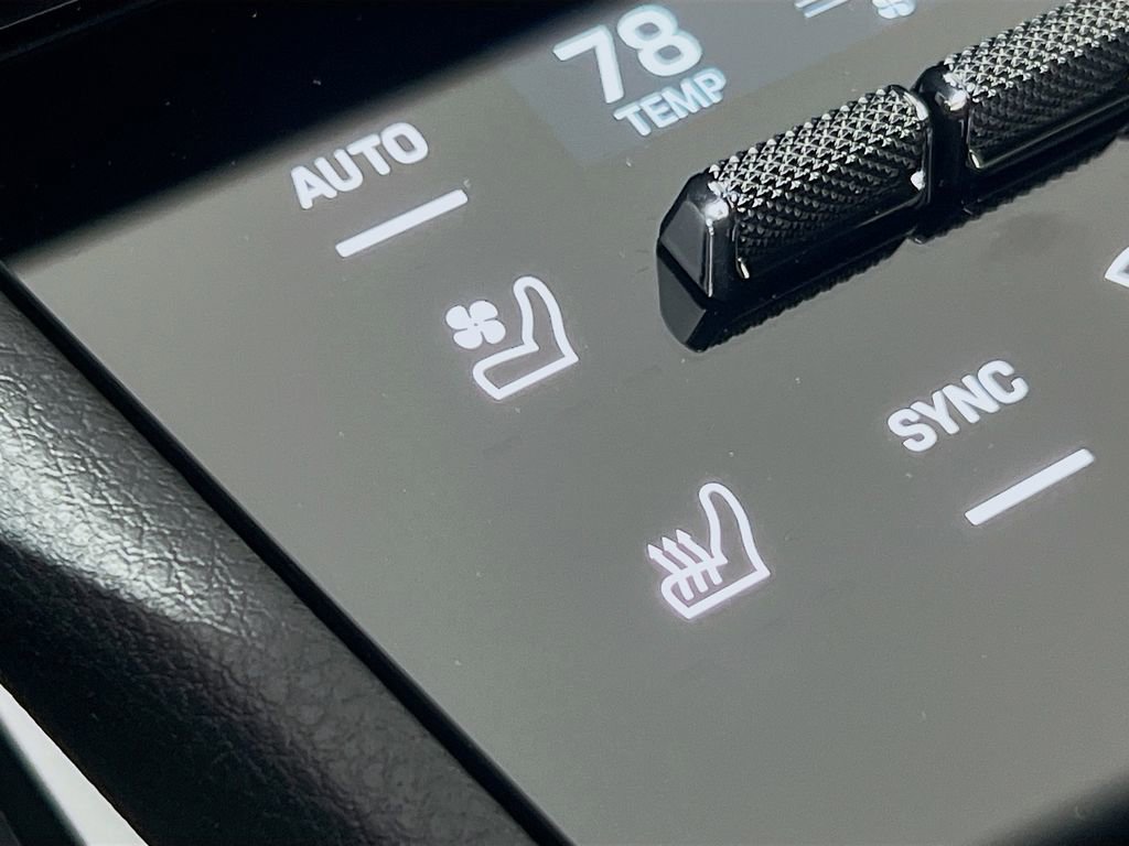 New 2026 Porsche Cayenne S image 23