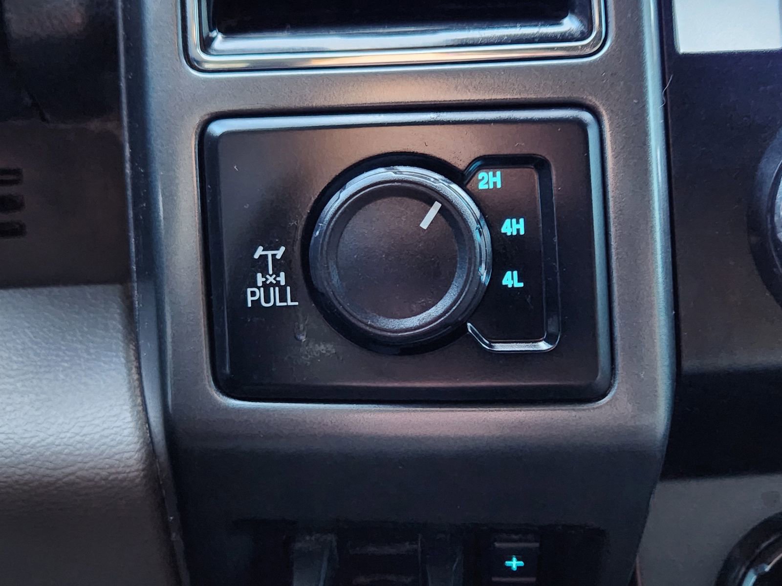 Used 2022 Ford F250 XLT w/ FX4 Off-Road Package image 26