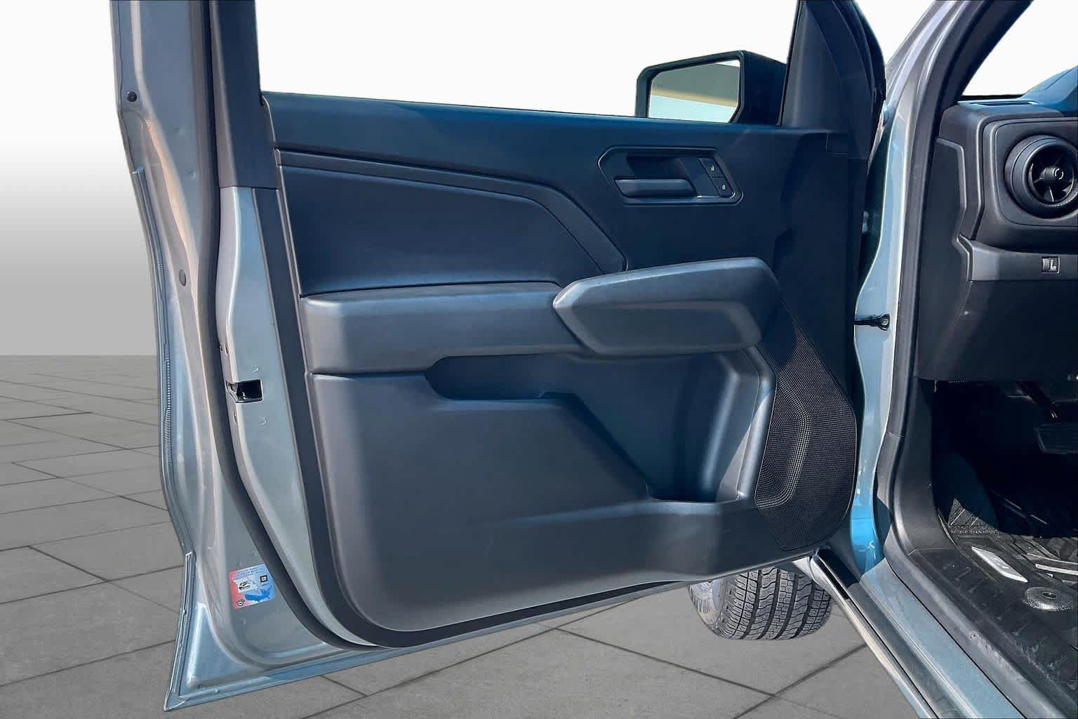 Used 2026 Chevrolet Colorado W/T RWD image 20