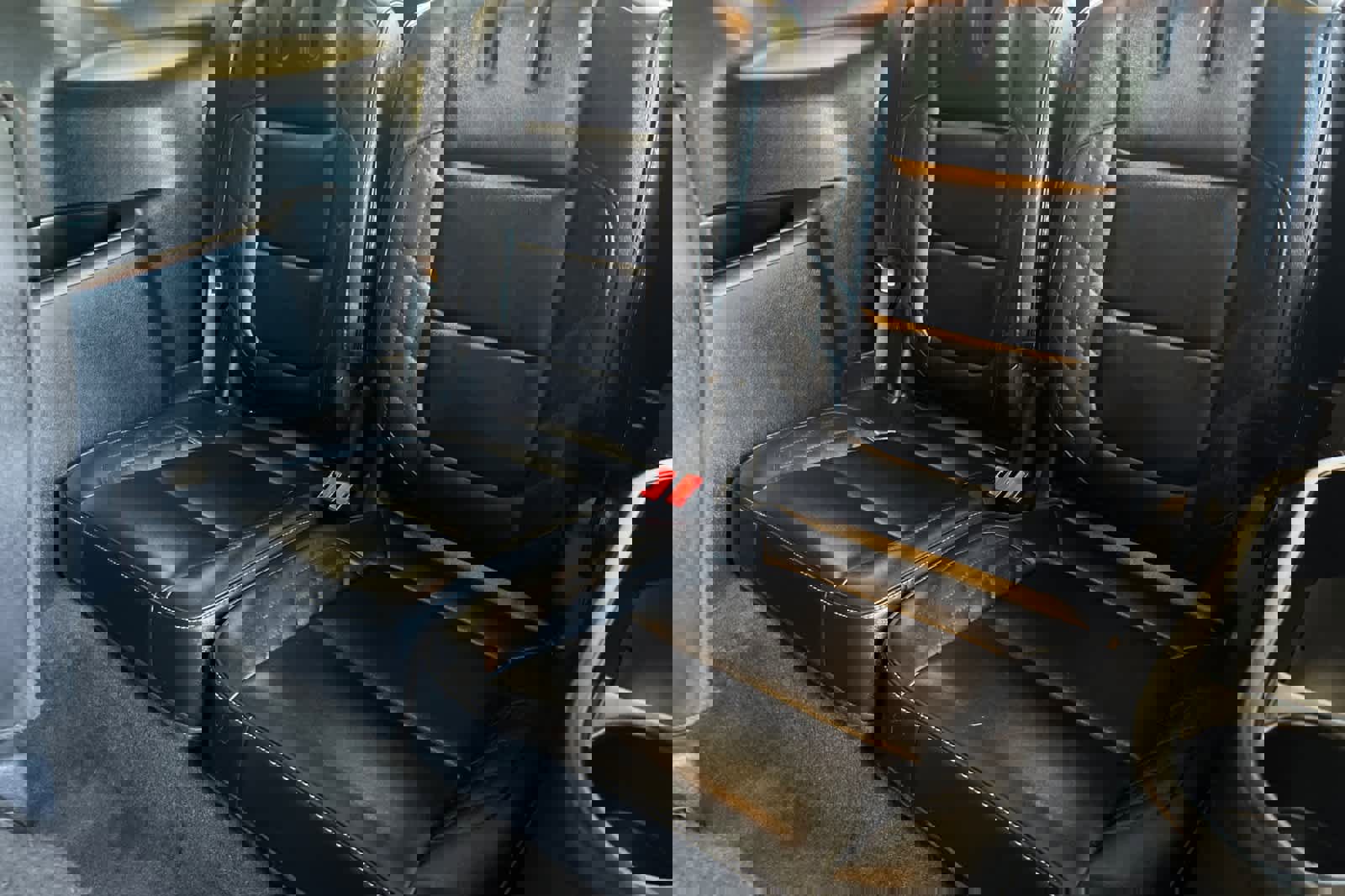 Used 2017 Ford Explorer Platinum image 16