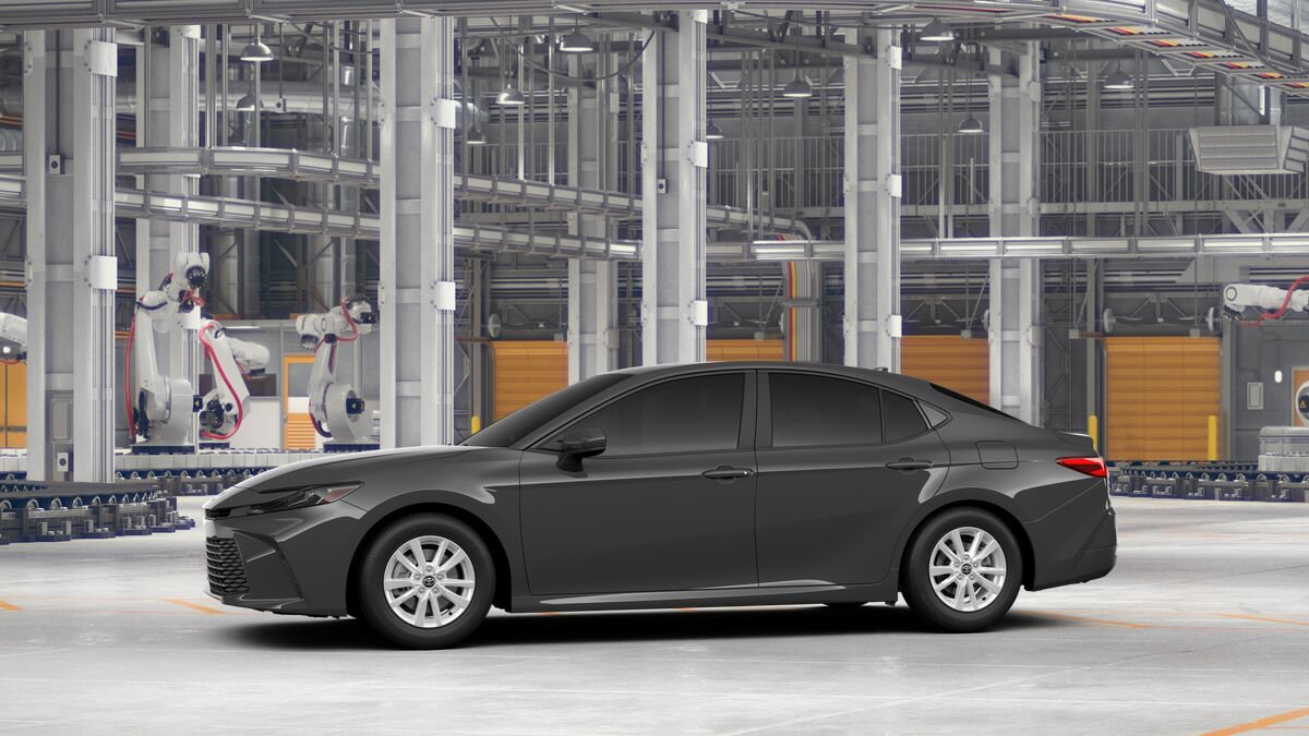 New 2026 Toyota Camry LE AWD/4WD image 3
