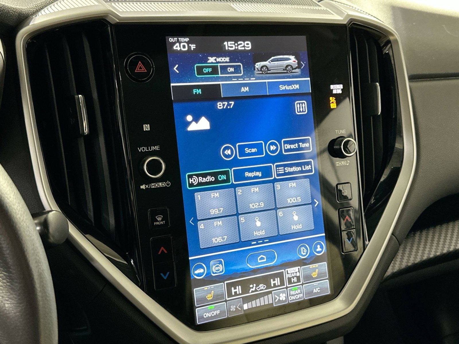 Used 2023 Subaru Ascent Premium w/ Convenience Package image 23