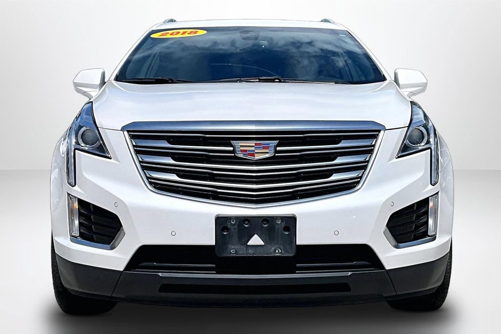Used 2018 Cadillac XT5 Luxury w/ Driver Awareness Package AWD/4WD image 2