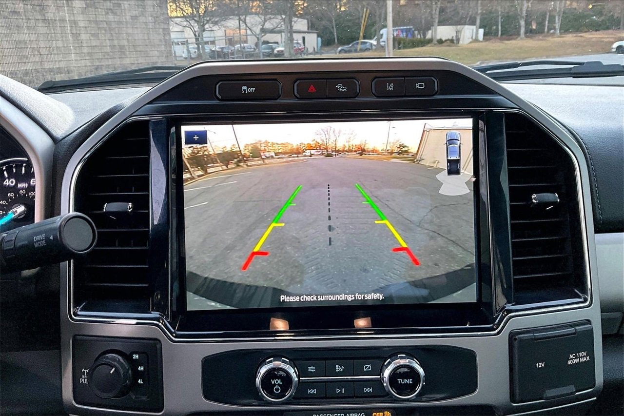 Used 2022 Ford F250 Lariat w/ Tremor Off-Road Package image 14