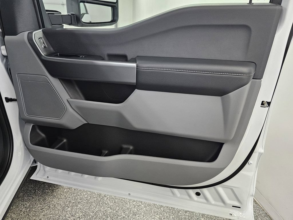 New 2026 Ford F250 XLT AWD/4WD image 19