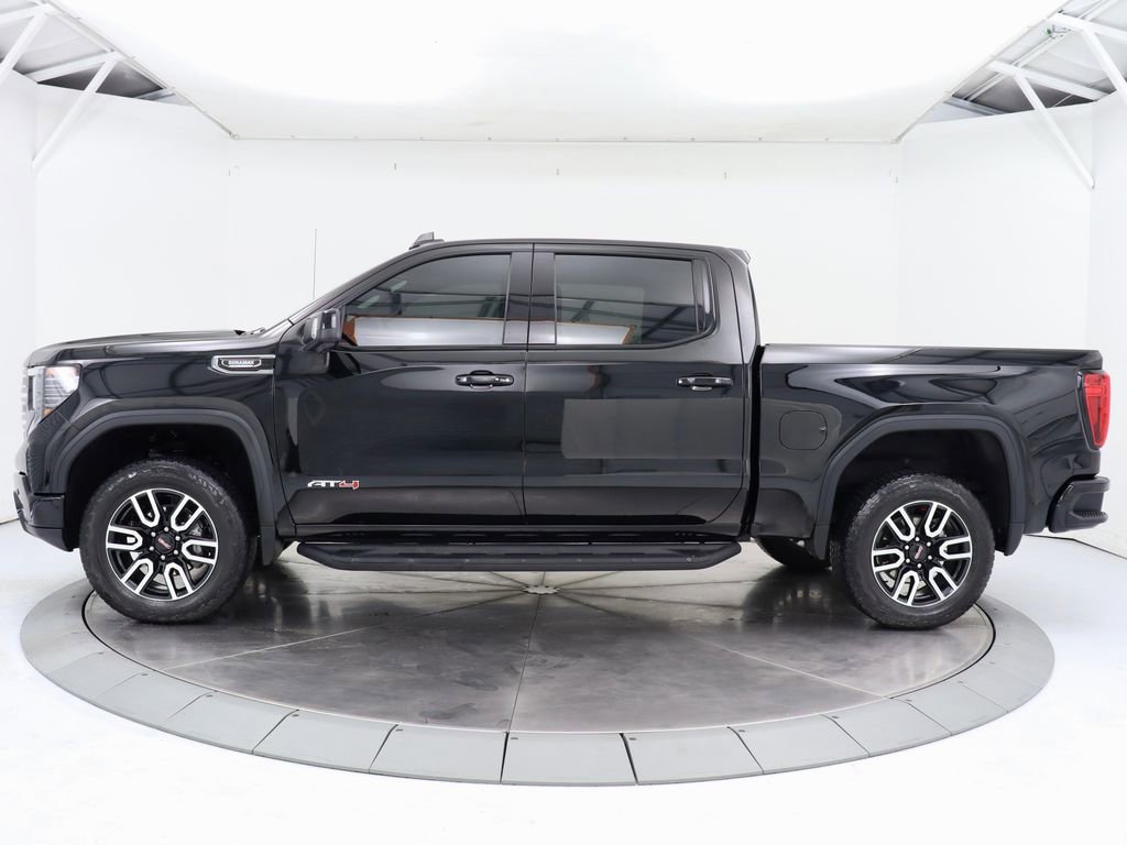 Used 2025 GMC Sierra 1500 AT4 w/ AT4 Premium Package image 2