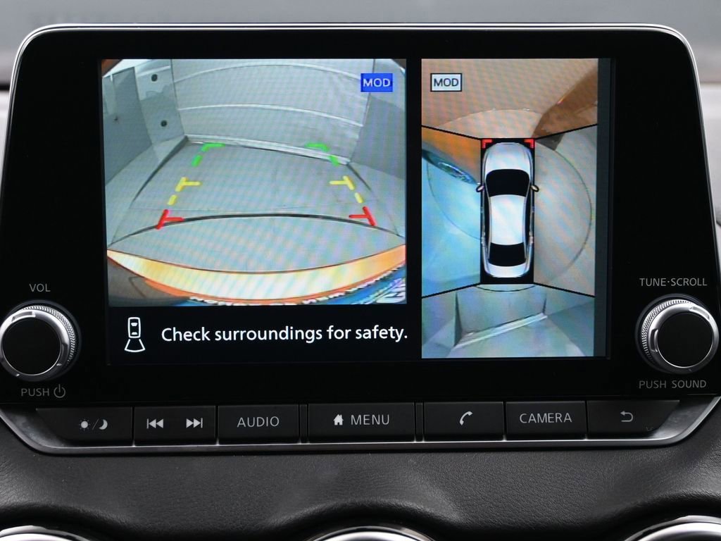 Used 2024 Nissan Sentra SR w/ SR Premium Package image 13