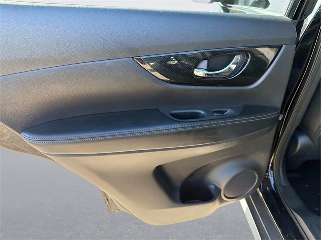 Used 2019 Nissan Rogue SL image 13