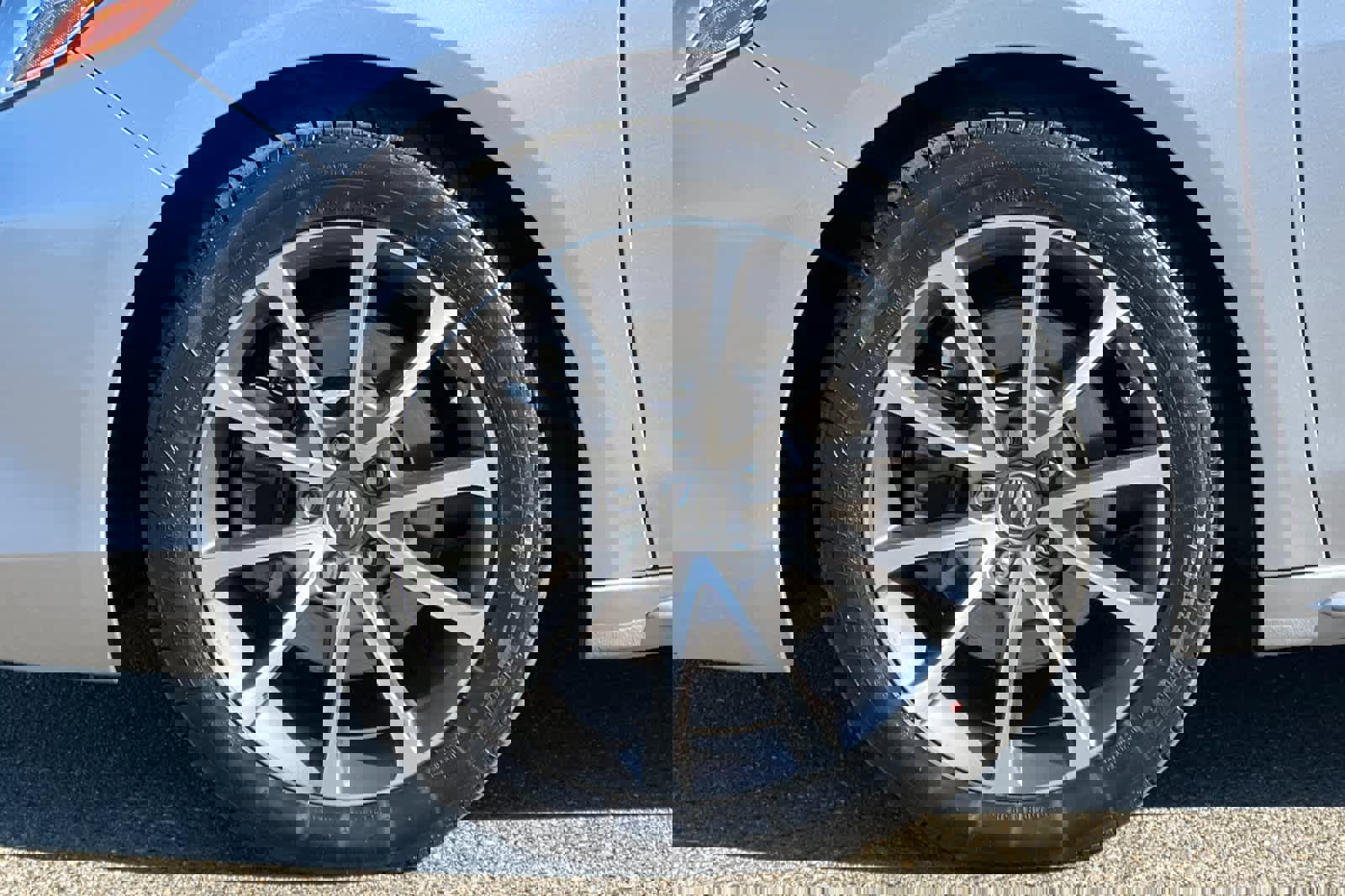 Used 2018 Acura TLX V6 SH-AWD w/ Technology Pkg image 31