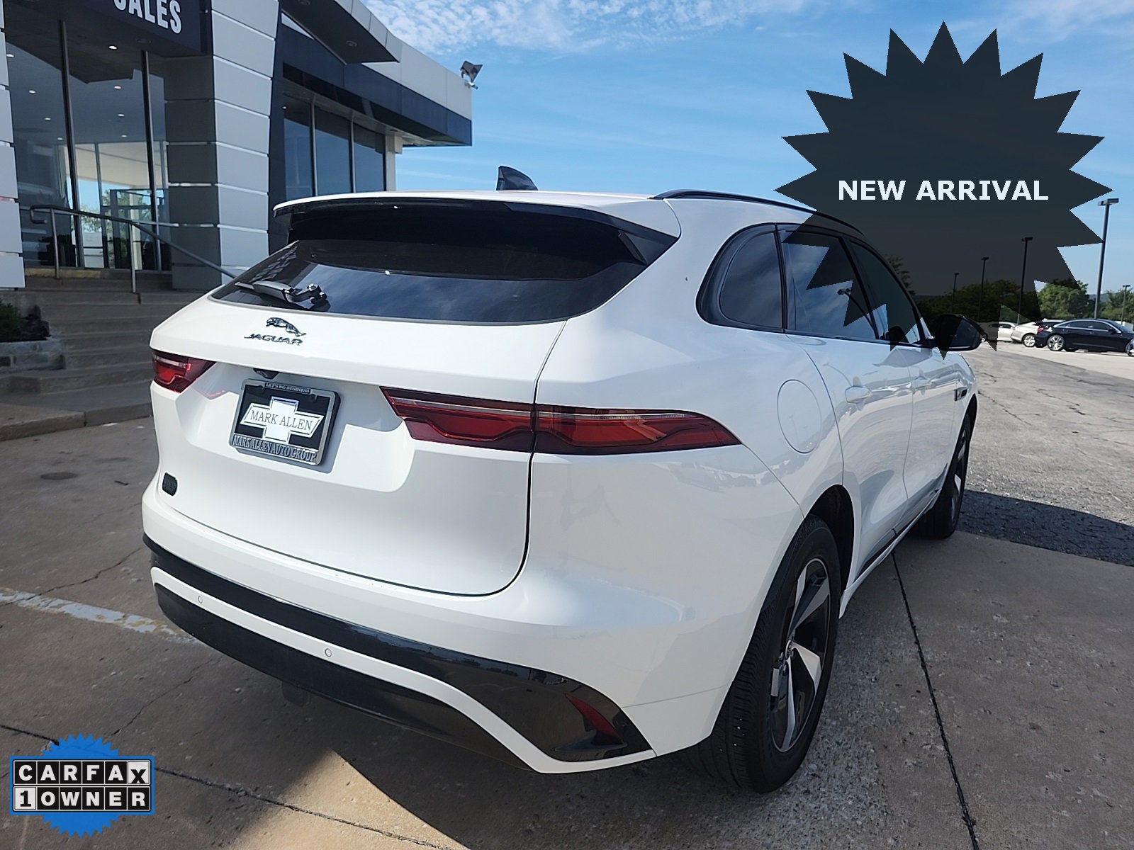 Used 2025 Jaguar F-PACE R-Dynamic S image 3