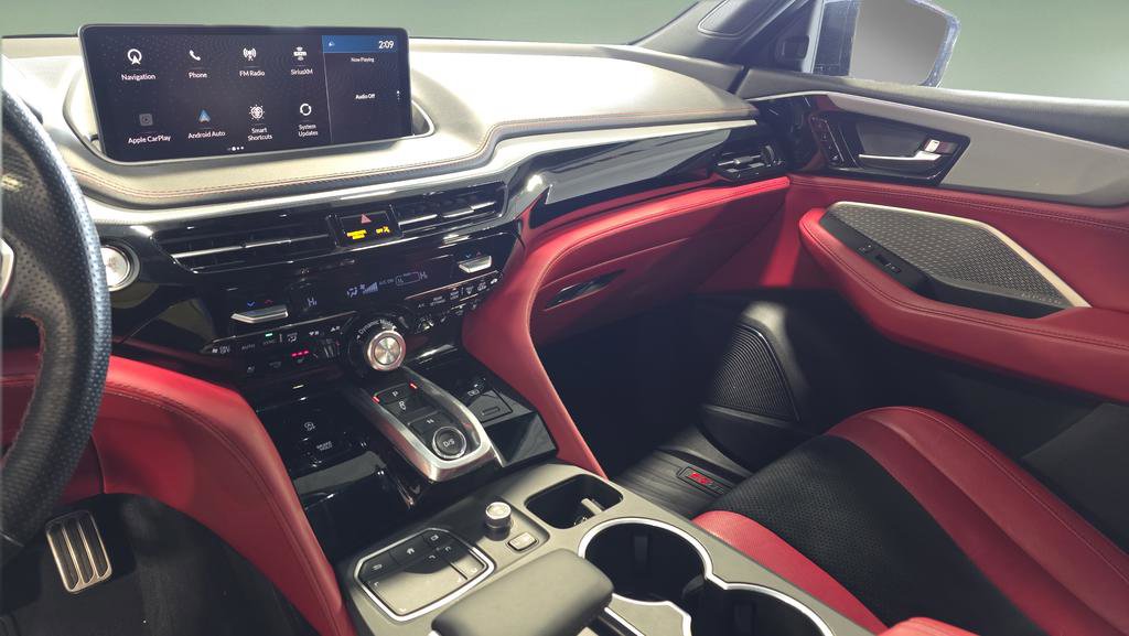 Used 2022 Acura MDX Type S image 17