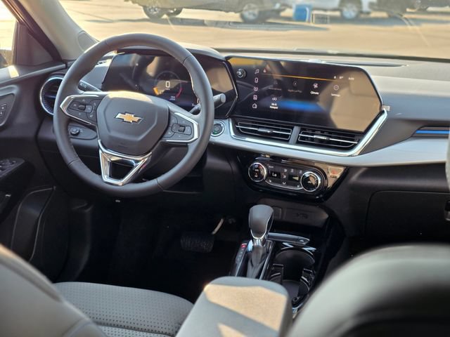 New 2026 Chevrolet Trax LT w/ Driver Confidence Package FWD image 35