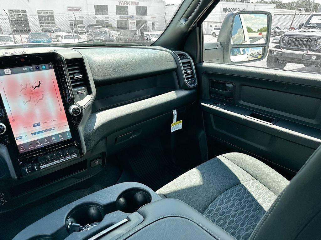 New 2026 RAM 2500 Tradesman AWD/4WD image 29