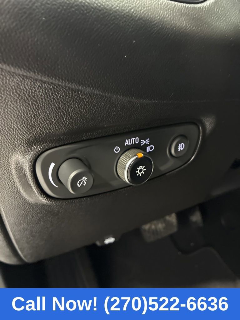 Used 2020 Chevrolet Equinox LT image 20