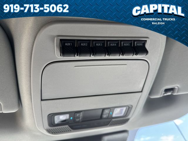 New 2025 Ford F550 2WD Regular Cab Super Duty image 28