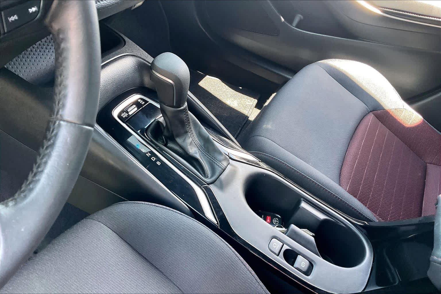Used 2024 Toyota Corolla SE FWD image 16