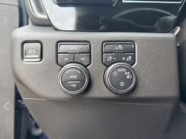 Used 2023 Chevrolet Silverado 1500 LT image 17