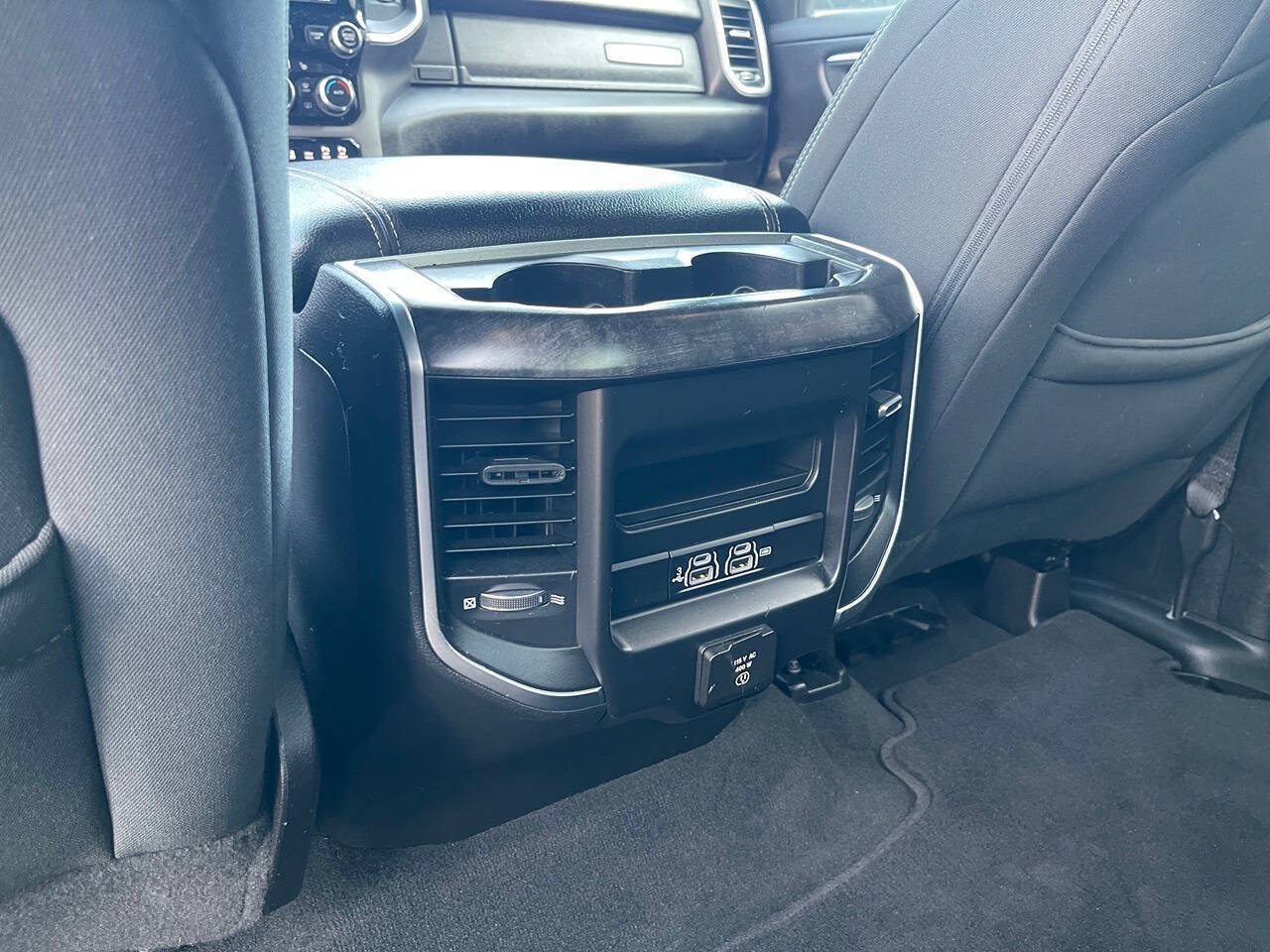 Used 2019 RAM 1500 Big Horn AWD/4WD image 29