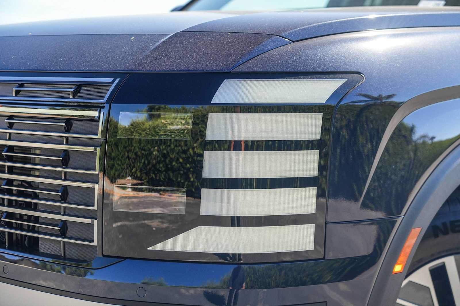 New 2027 Hyundai Palisade SEL Premium FWD image 2