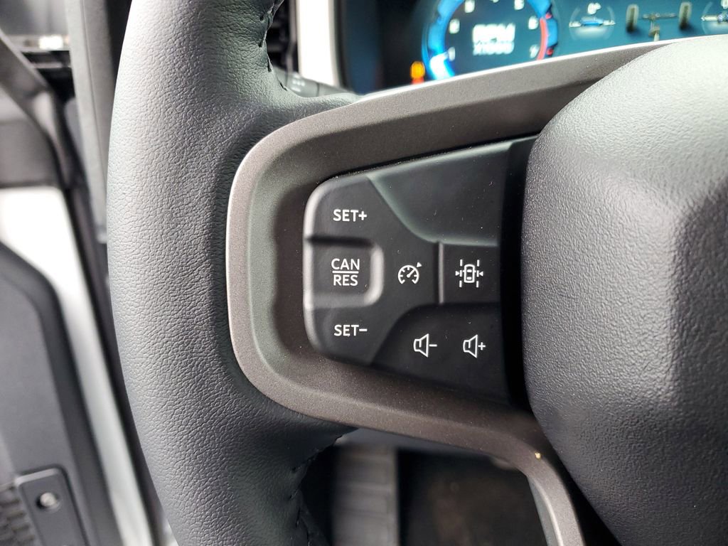 New 2026 Ford Bronco Outer Banks image 15