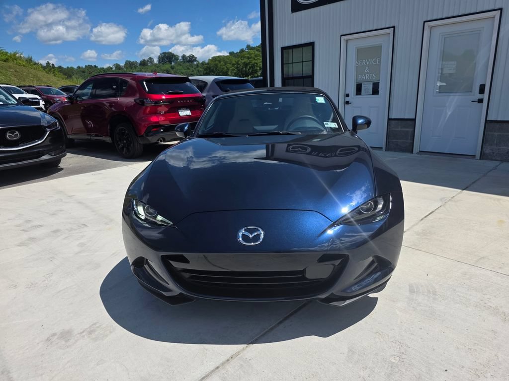New 2026 MAZDA MX-5 Miata Grand Touring RWD image 2