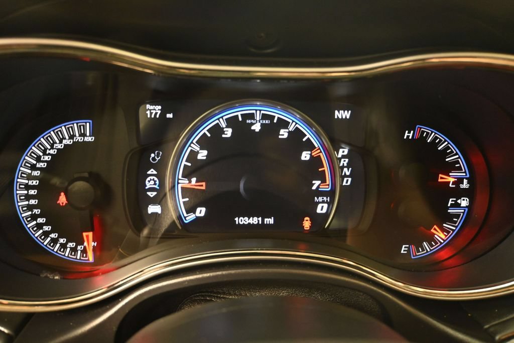 Used 2017 Jeep Grand Cherokee SRT AWD/4WD image 25