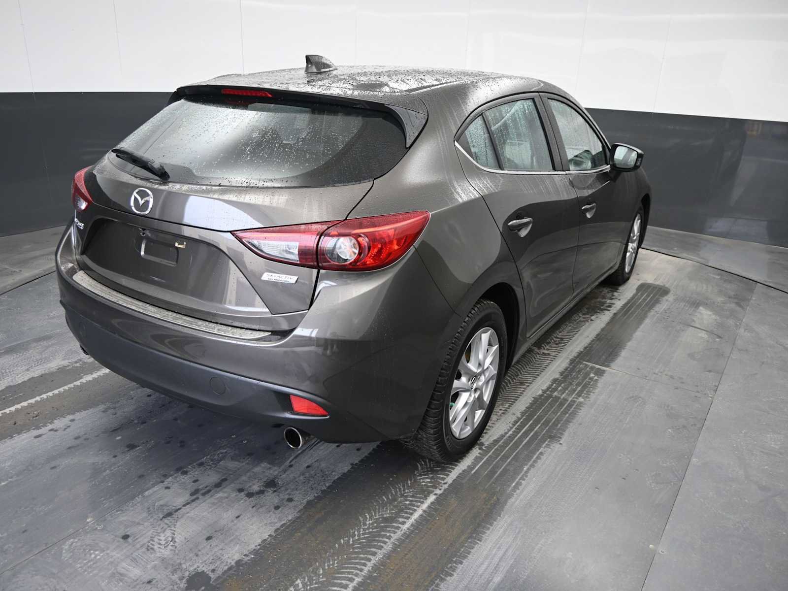 Used 2014 MAZDA MAZDA3 i Grand Touring image 7