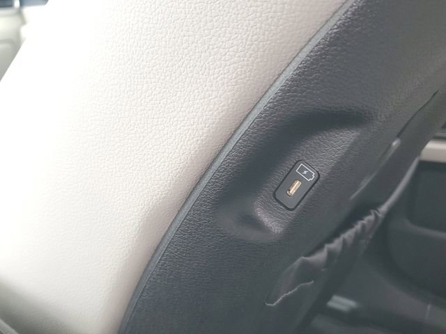 Certified 2024 Kia Telluride EX image 11