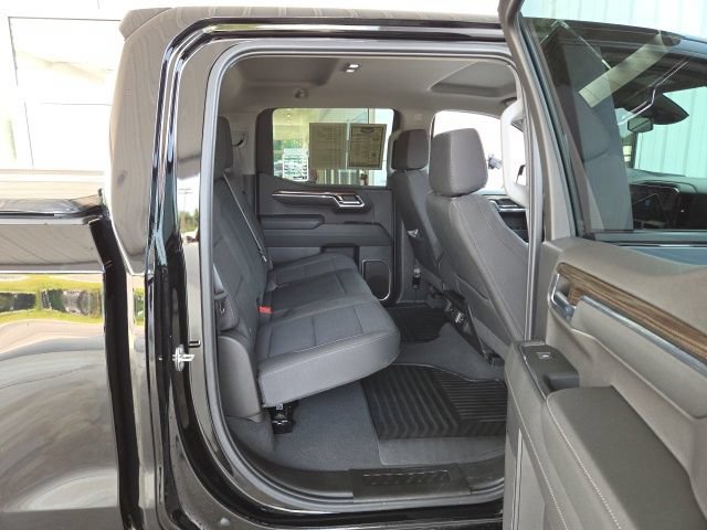 Used 2024 Chevrolet Silverado 1500 LT AWD/4WD image 54